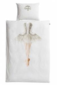 Ballerina Packshot RGB